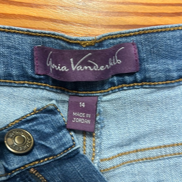 Gloria Vanderbilt Amanda size 14 Jean Capri 5 pockets slit and rivets at ankle - Picture 5 of 8